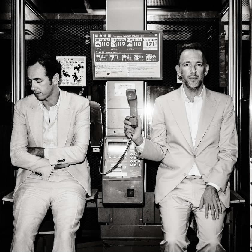 2MANYDJS