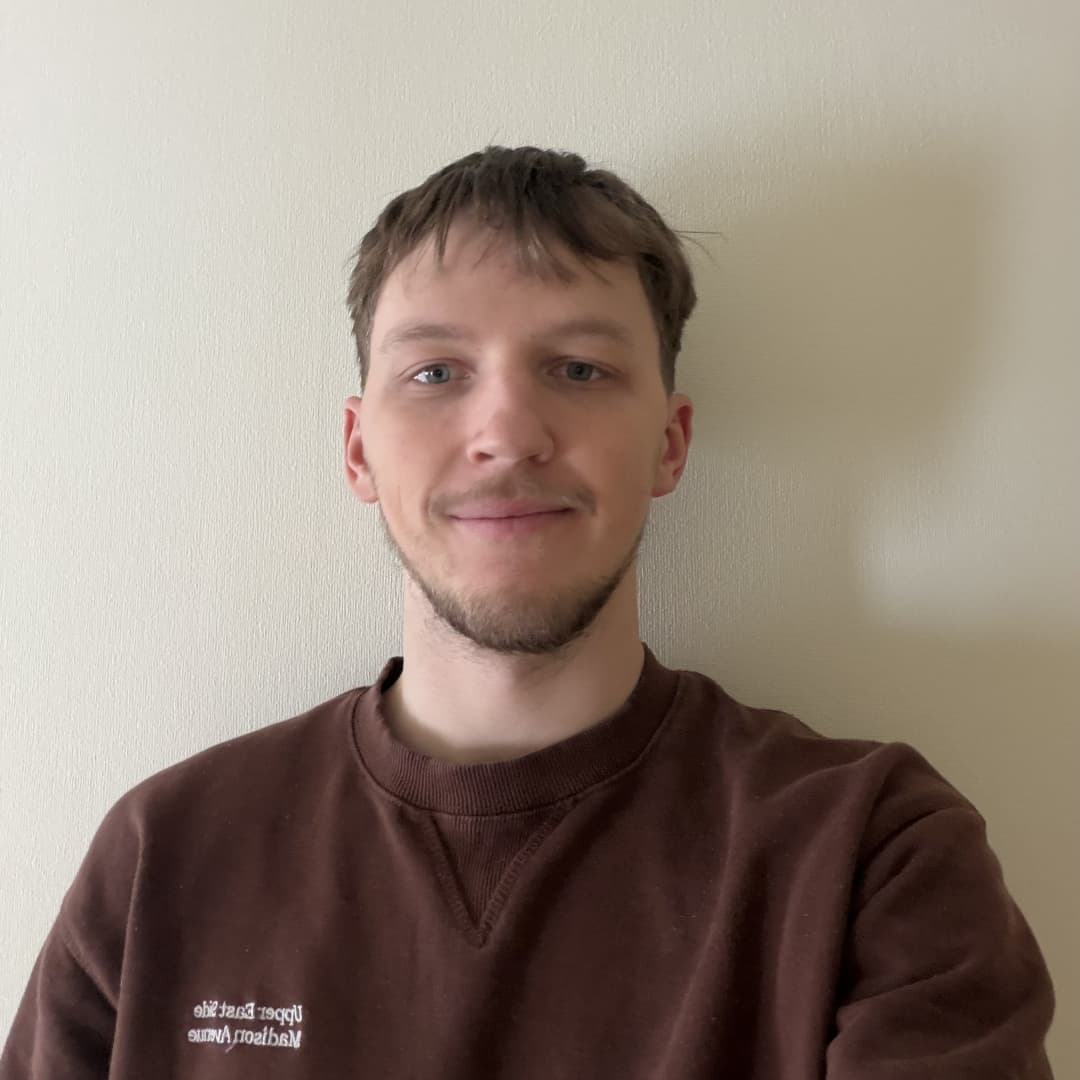 🇱🇻 TOMS BALTMUGURIS